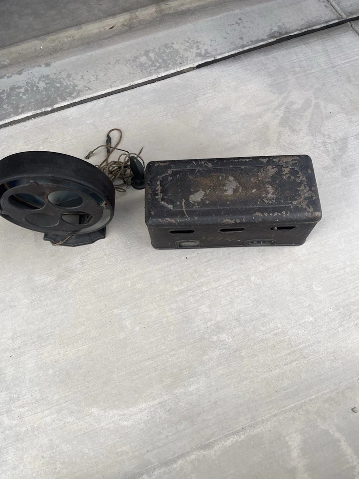 Radio y altavoces Crosley Show Box 1928-29 buen estado Foto 3 de 3