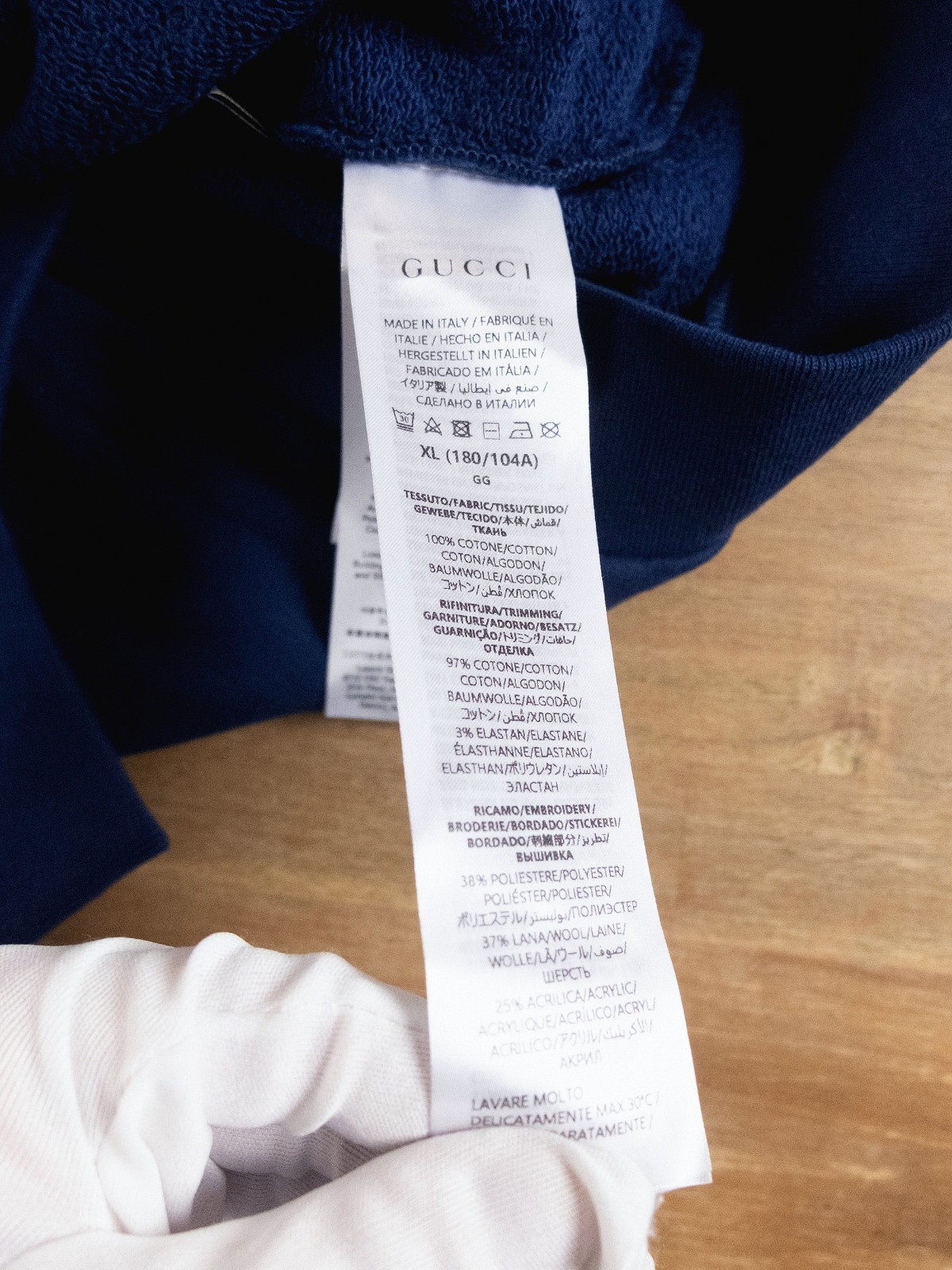 (NO CUSTOMS TAX) GUCCI navy blue hoodie with yellow 1921 interlocking G logo XL thumbnail 10