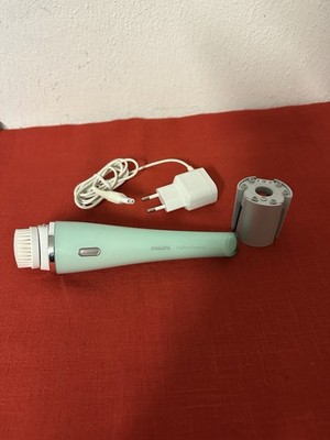Philips VisaPure Essential Gesichtsreinigungsgerät
