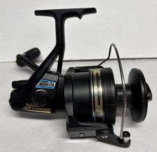 Daiwa AG7000X Graphite Spinning Reel Looks And Works Great