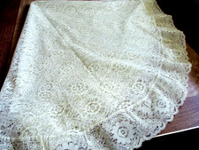 oblong polyester ivory / cream tablecloth floral pattern 52 x 68