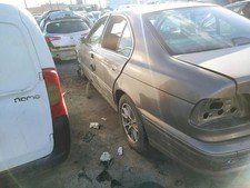 Tube d'échappement BMW 520