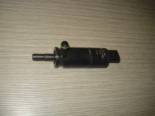 Audi R8 Wischwasserpumpe 3B7955681 Wasserpumpe Waschwasserpumpe Pumpe Wash Pump