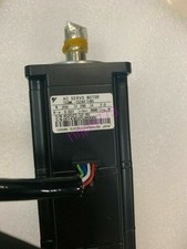 YASKAWA SGML-02AF14B AC SERVO MOTOR SGML02AF14B New In Box Expedited Shipping