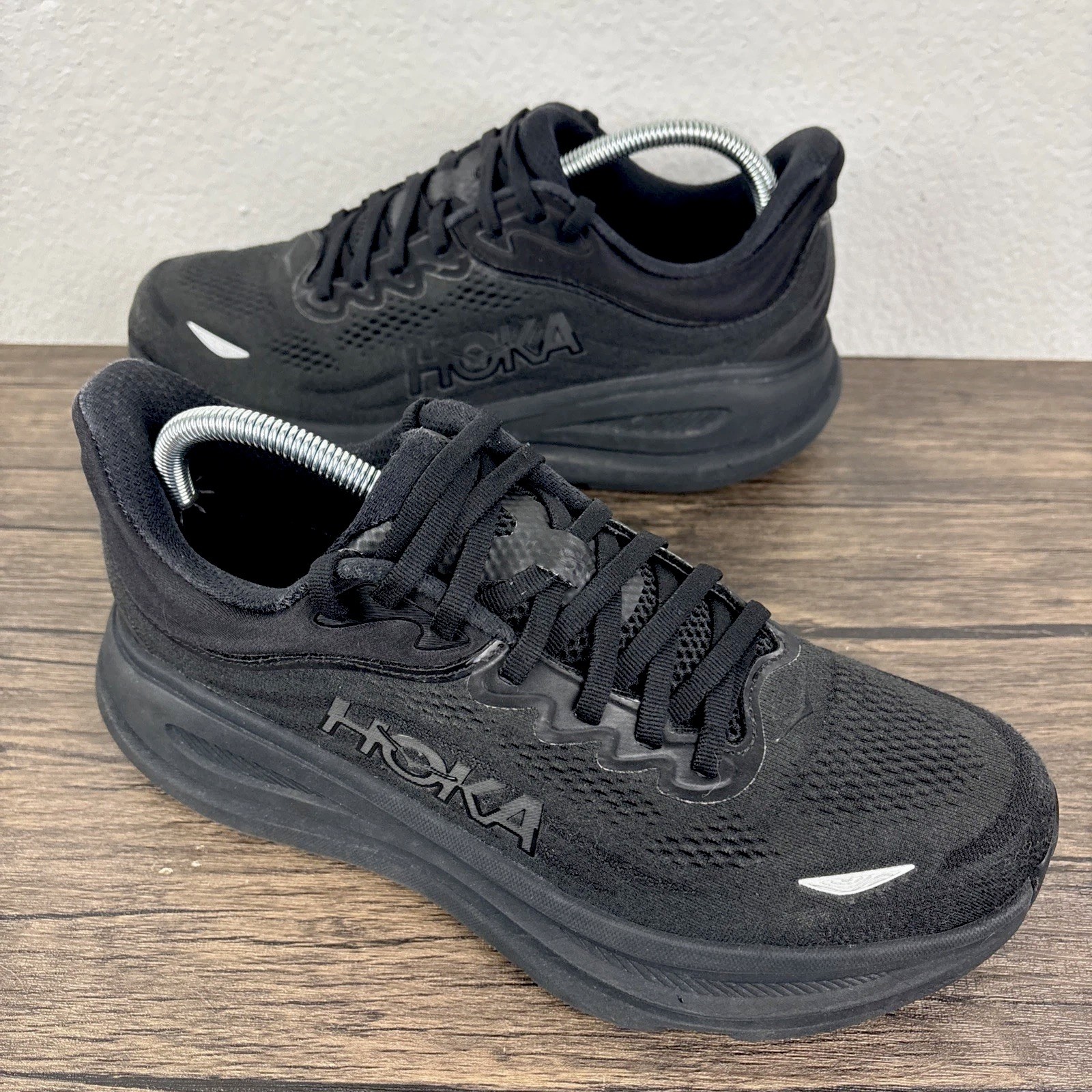 Hoka One One Bondi 9 Women's Size 10D Triple Black Running Shoes Sneaker Comfort thumbnail 2