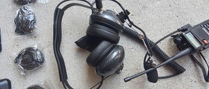 Baofeng UV-5R UHF/VHF 2-Pin Radio Headset Bundle w/ Boom Mic & Chargers