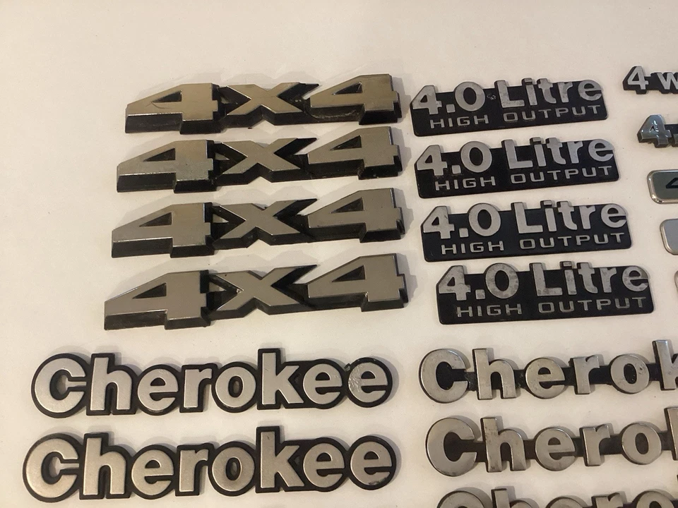 LOTE de emblemas de pionero limitado Jeep Cherokee Wagoneer XJ 4.0 4x4 Foto 2 de 4