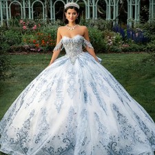 Light Blue Quinceanera Dresses Off Shoulder Lace Appliques Sweet 16 Ball Gowns