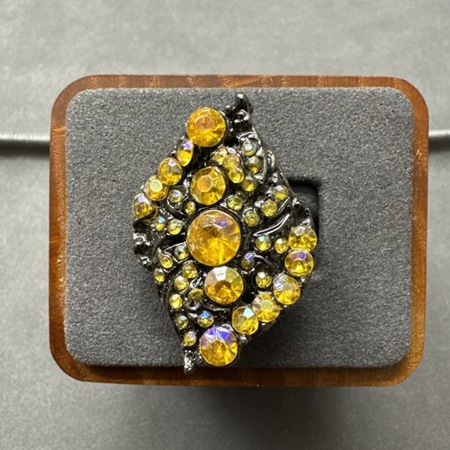 Silver Tone Rhinestone Cocktail Ring - Size 6.5