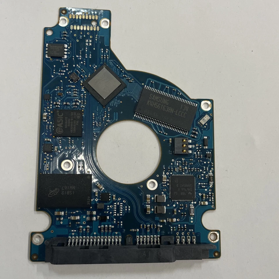 Seagate Mementus ST95005620AS 2.5" SATA HDD PCB Board 100612797 REV B FW SD28 - Image 4 of 4