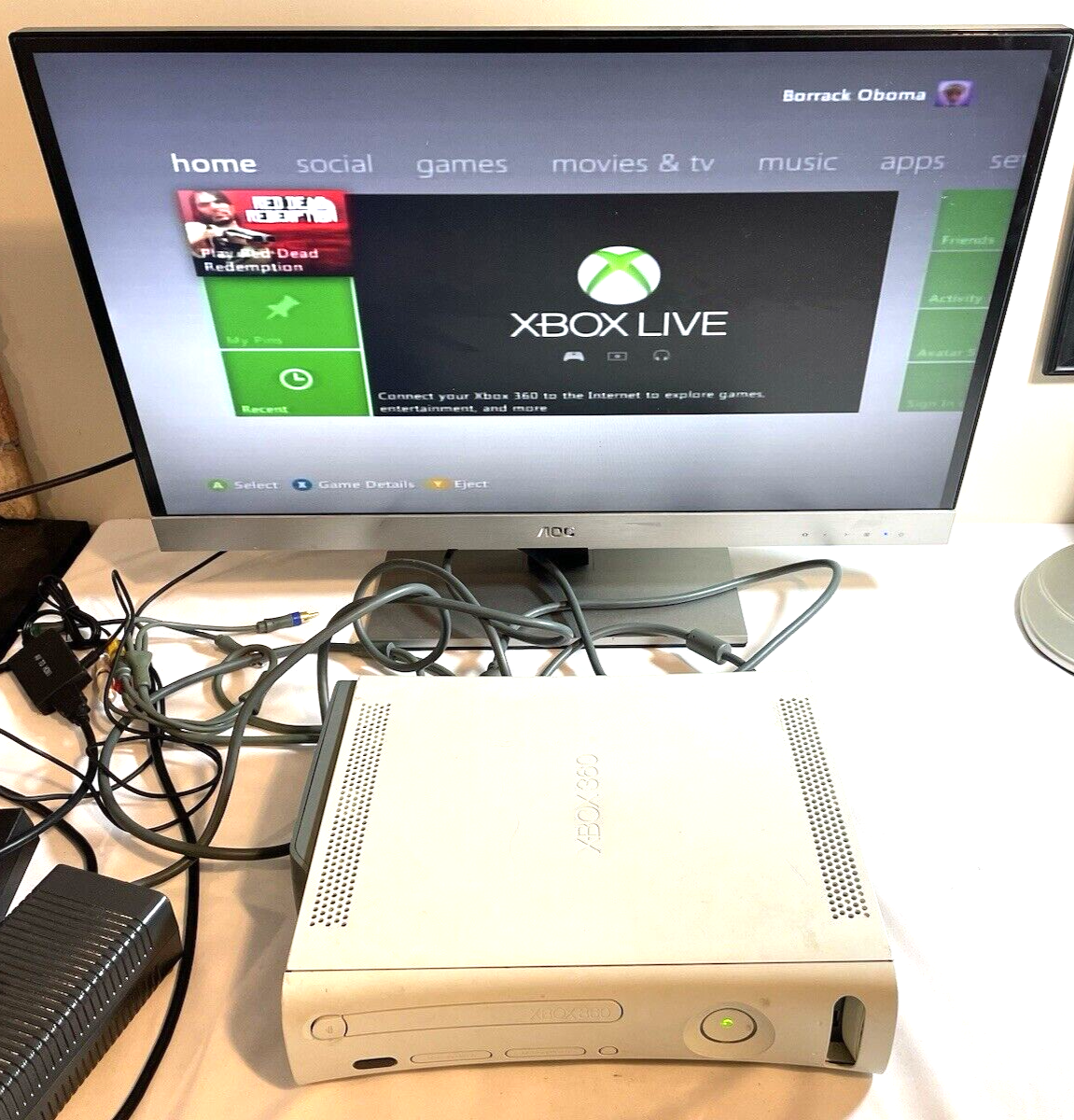 XBOX 360 ARCADE CONSOLE w/ Box, Hookups +12 Games - Tested Works