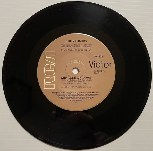 Eurythmics Miracle Of Love Vinyl Record 7” 45 RPM 104621 RCA Victor 1986 - Picture 21 of 24