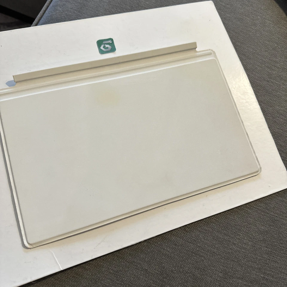 Microsoft Surface Touch Cover Keyboard Model 1515 for RT 2 & PRO White Fast Ship - Image 2 of 3