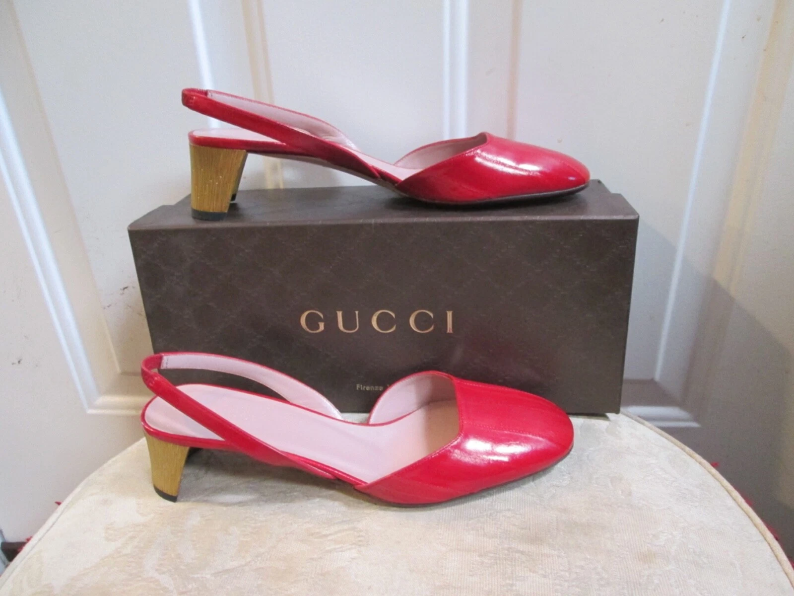 chaussures escarpins neuves GUCCI ARIELLE PEAU D'ANGUILLE BOUT ROND ÉCHARPE DOS POINTURE 39 ..MADE IN Italy