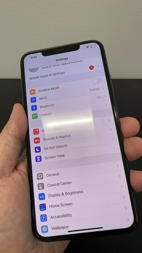 Apple iPhone 11 Pro Max 64GB Grau Entsperrt Mainboard Problem Für TEILE