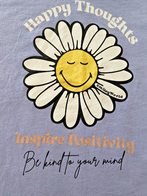 Smiley World girl's size 16 Cropped T-Shirt Happy Thoughts