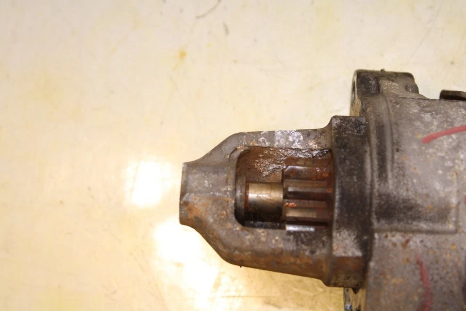 2010-2012 BMW 750LI xDrive 4.4L Engine Starter Motor 12417556131 OEM - Image 2 of 4