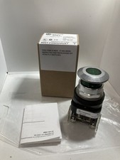 ALLEN BRADLEY 800T-FXNQ24GA7 PUSH PULL 3 POS GREEN ILL FULL V 1NC/1NCLB S T NIB