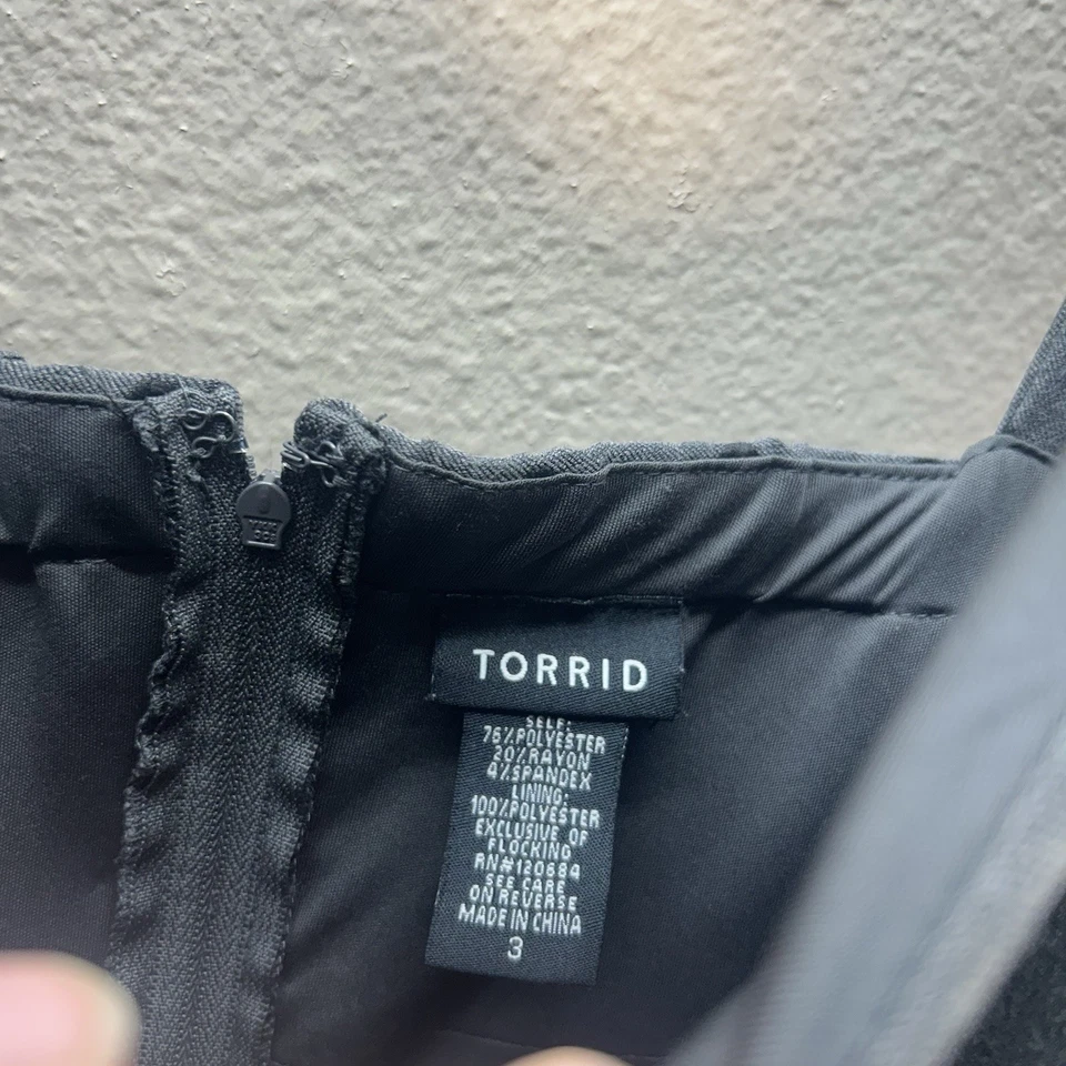 Torrid Pin Up Peplum Top Gris Lunares 3X Retro Sin Mangas Bustier Babydoll Foto 4 de 4