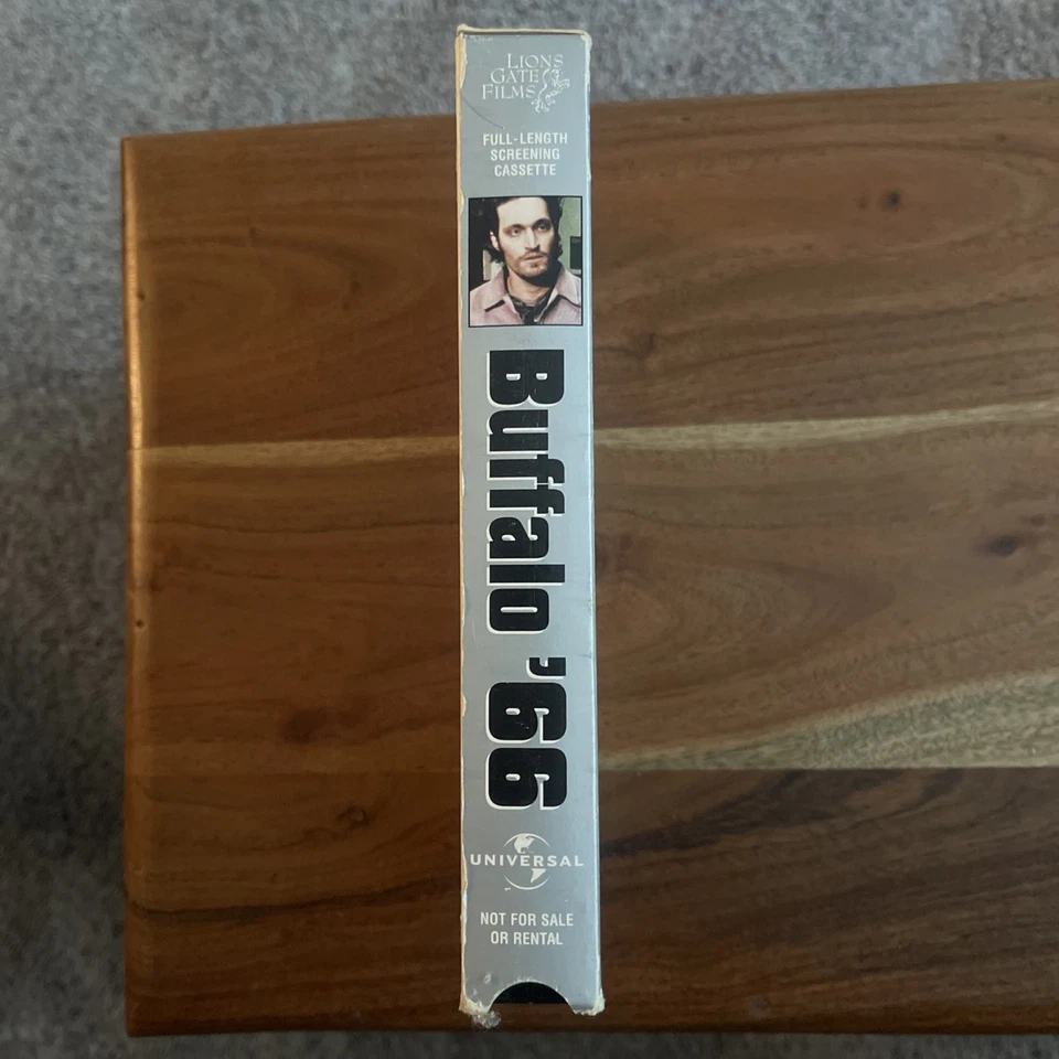 Buffalo ‘66 VHS 1998 Christina Ricci Vincent Gallo Cult Screener copy - Imagem 4 de 4