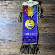 Vintage International Scandinavian Workers Assos.  Ribbon Trillingen Hayward WI