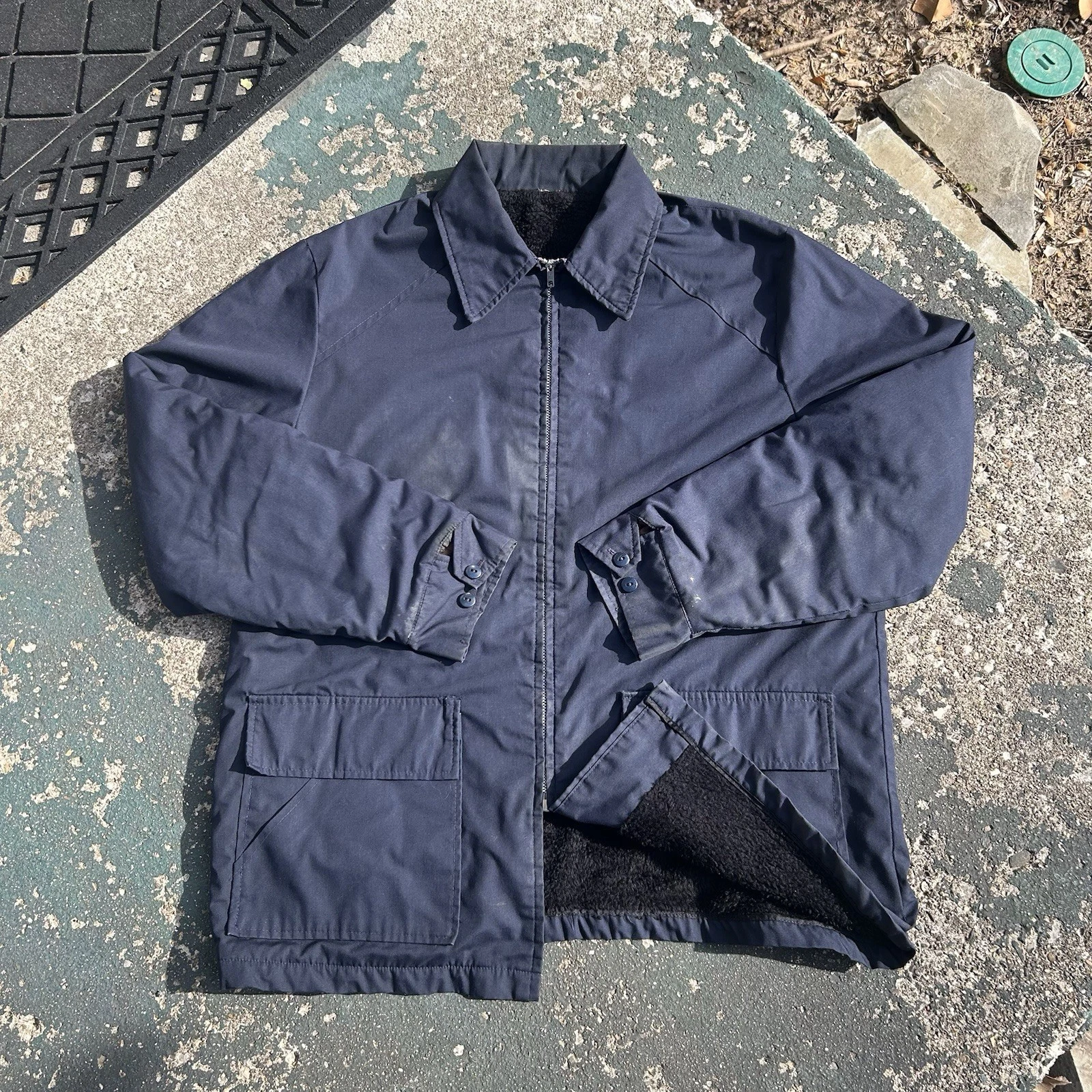 Vintage 70’s 80’s Distressed Sherpa Lined Navy Workwear Zip Up Utility Coat
