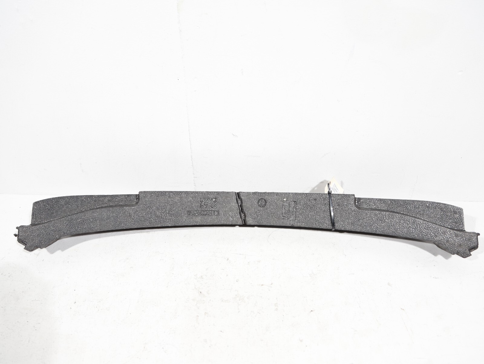 2017 - 2020 MASERATI LEVANTE AWD FRONT BUMPER IMPACT ENERGY ABSORBER FOAM OEM