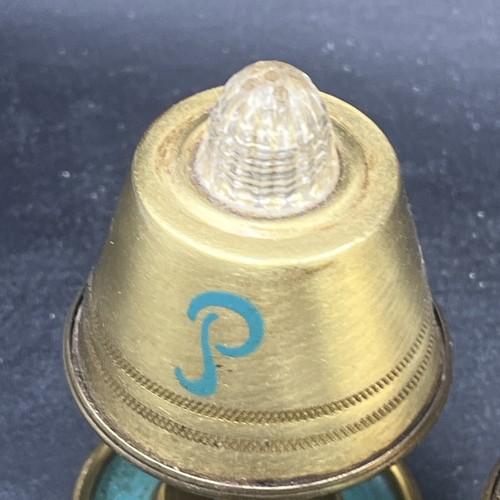 Salt & Pepper Shaker Set Pair Brass Lamp Style Vintage 3.5 in Tall Free Shipping - Picture 3 of 8
