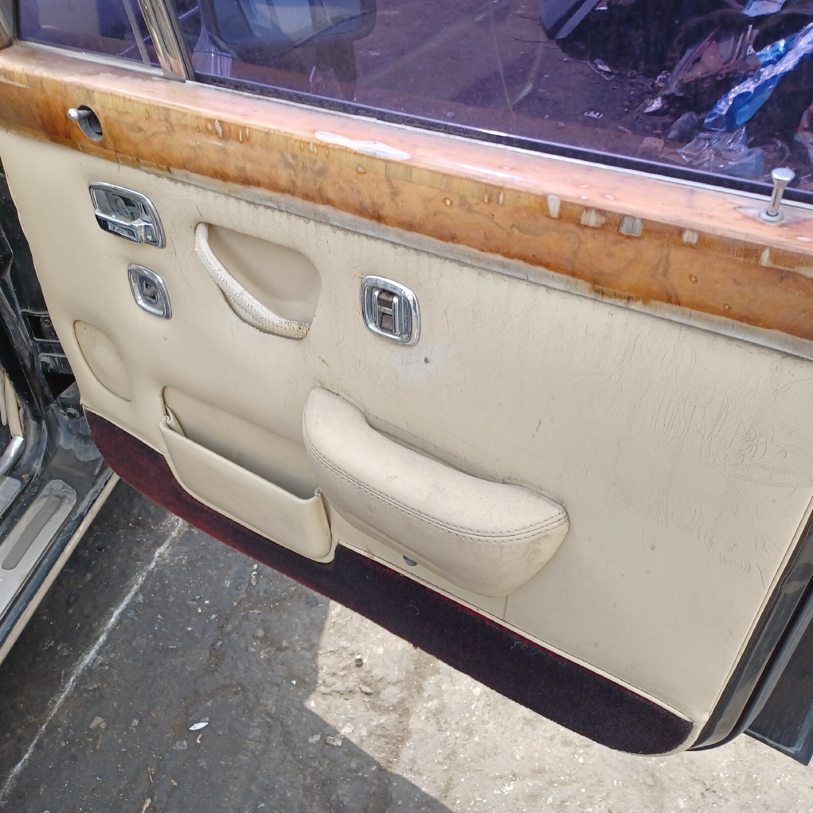 1980 Rolls Royce Front INTERIOR Door Trim Panel Right Passenger USED W/FLAWS