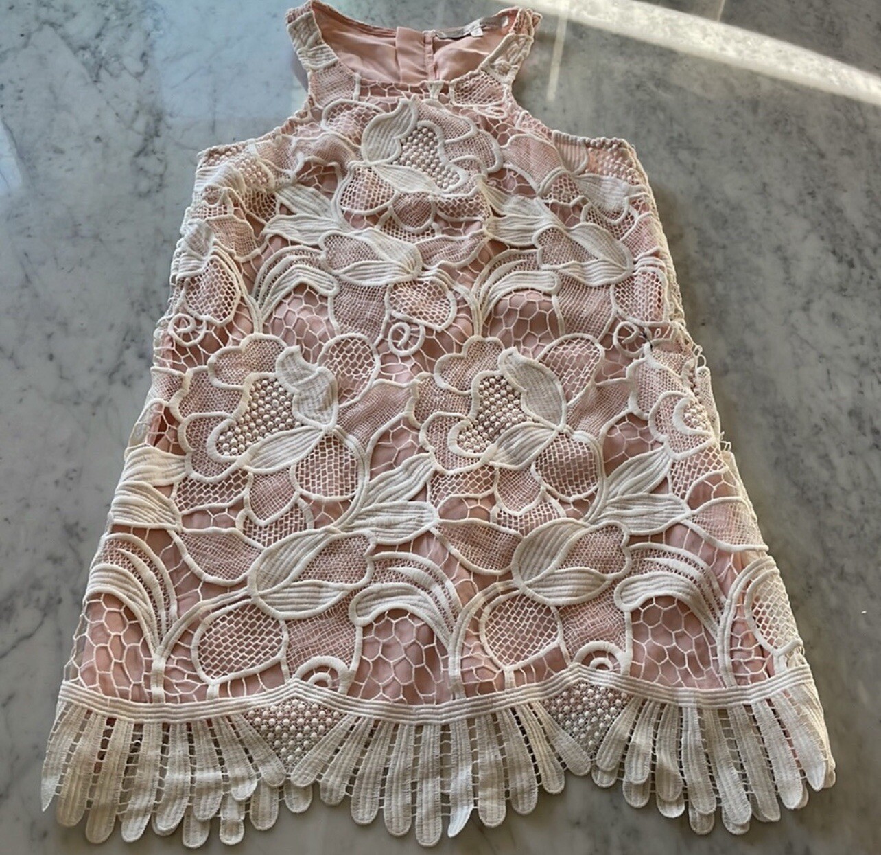 Lovers + Friends Womens M White Lace Scalloped Hem Mini Shift Dress Caspian