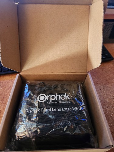Orphek Extra Wide Coral Lens – Kit for DSRL 52mm and ALL Smartphones ̵ - Picture 2 of 2