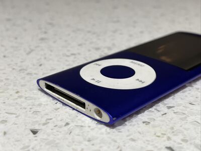 Apple iPod Nano 4th Gen 8 GB Purple Model 1285 - | eBay