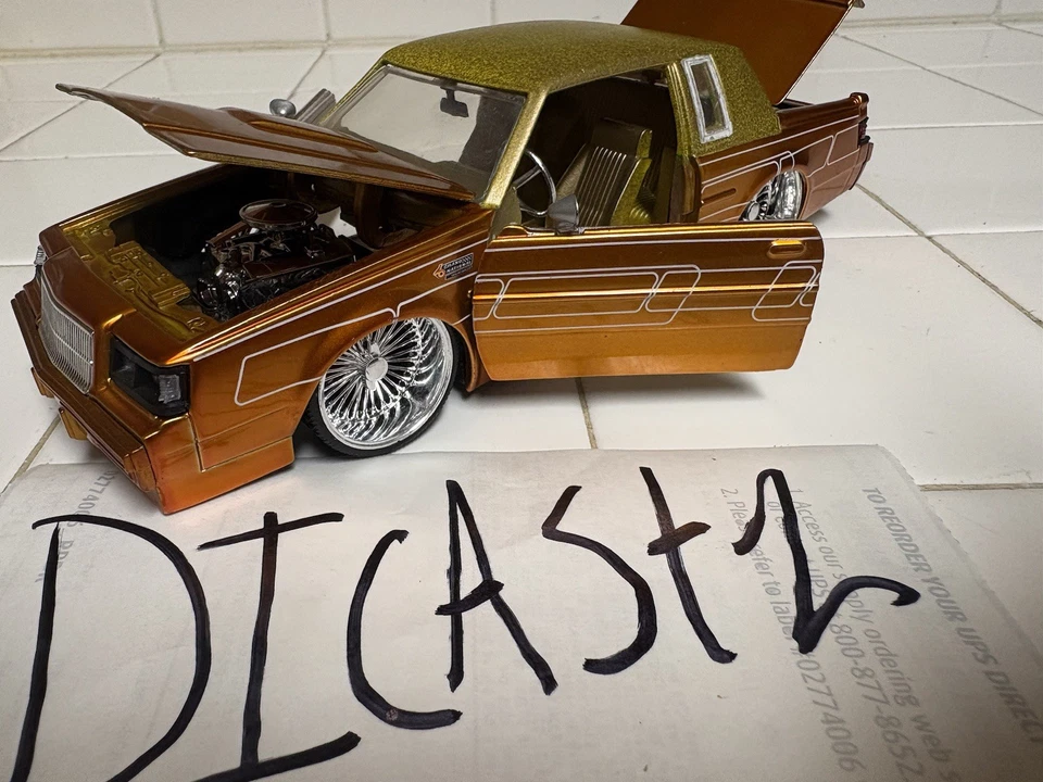 Jada 1/24 1987 Buick Grand National Custom Lowrider Leia Desc - Imagem 2 de 4