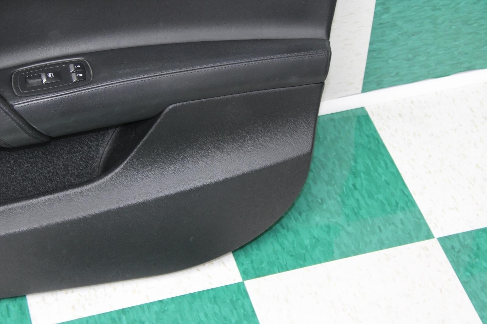 Maserati Ghibli 2014-2020 Front Right Side trim panel Black