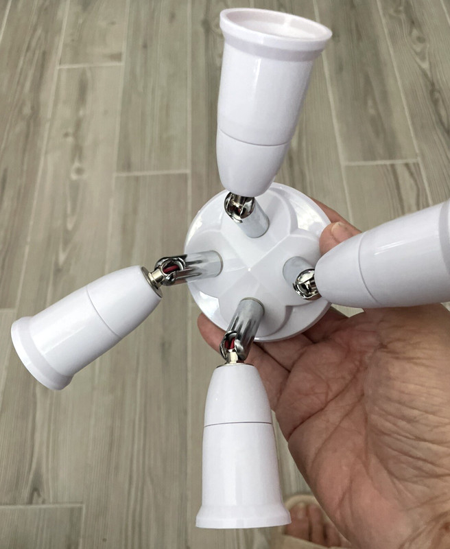 4 in 1  Light Bulbs Converter Socket Adapter Standard Lamp Holder Base