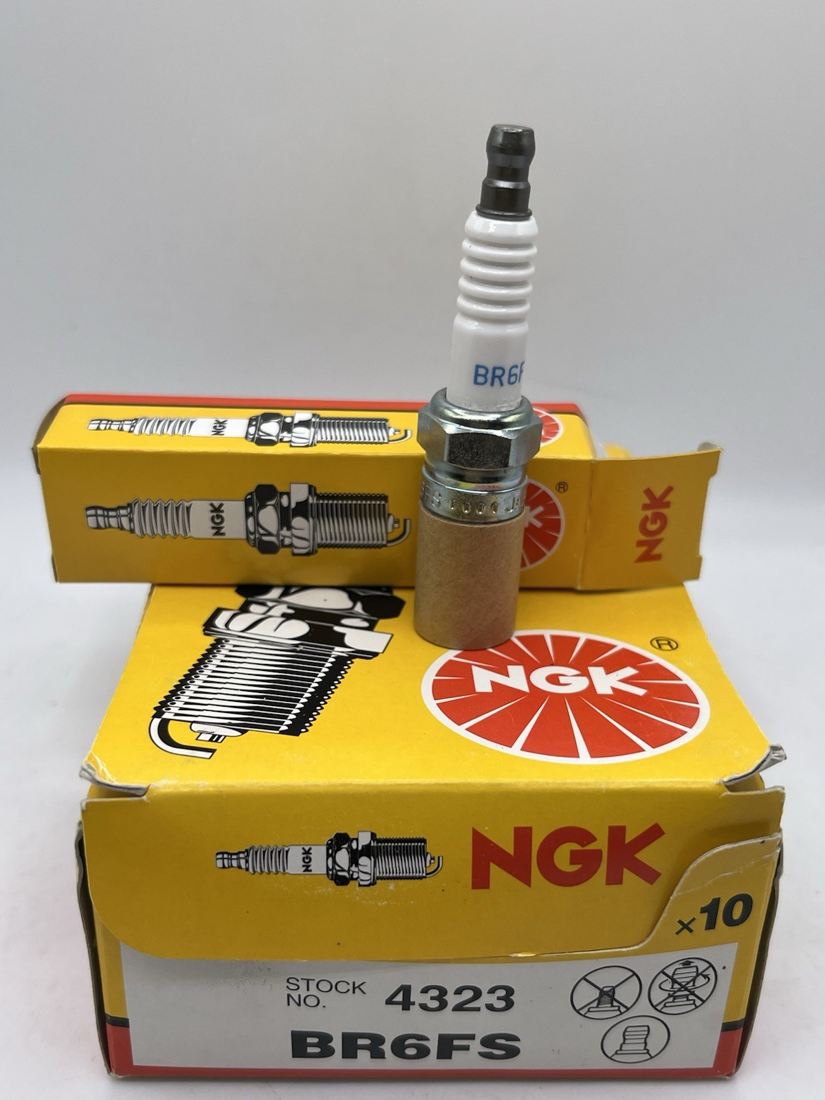 NGK 4323 Spark Plug BR6FS - 10 Pack - NEW