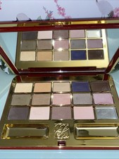 Estee Lauder DELUXE EYESHADOW PALETTE 18 SHADES NEW