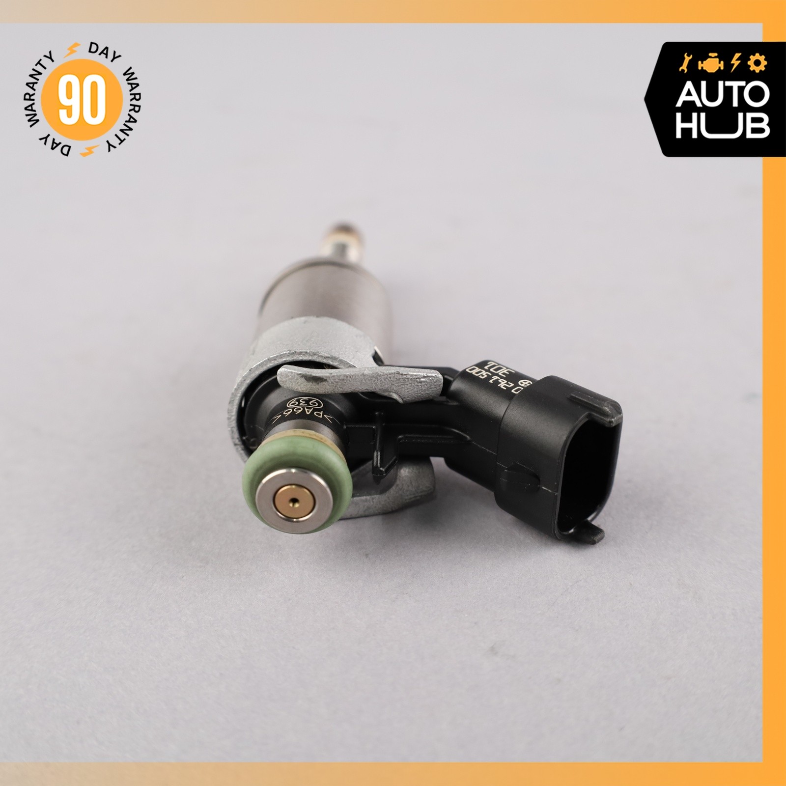Ferrari F12 Berlinetta Engine Fuel Injector 307638 OEM