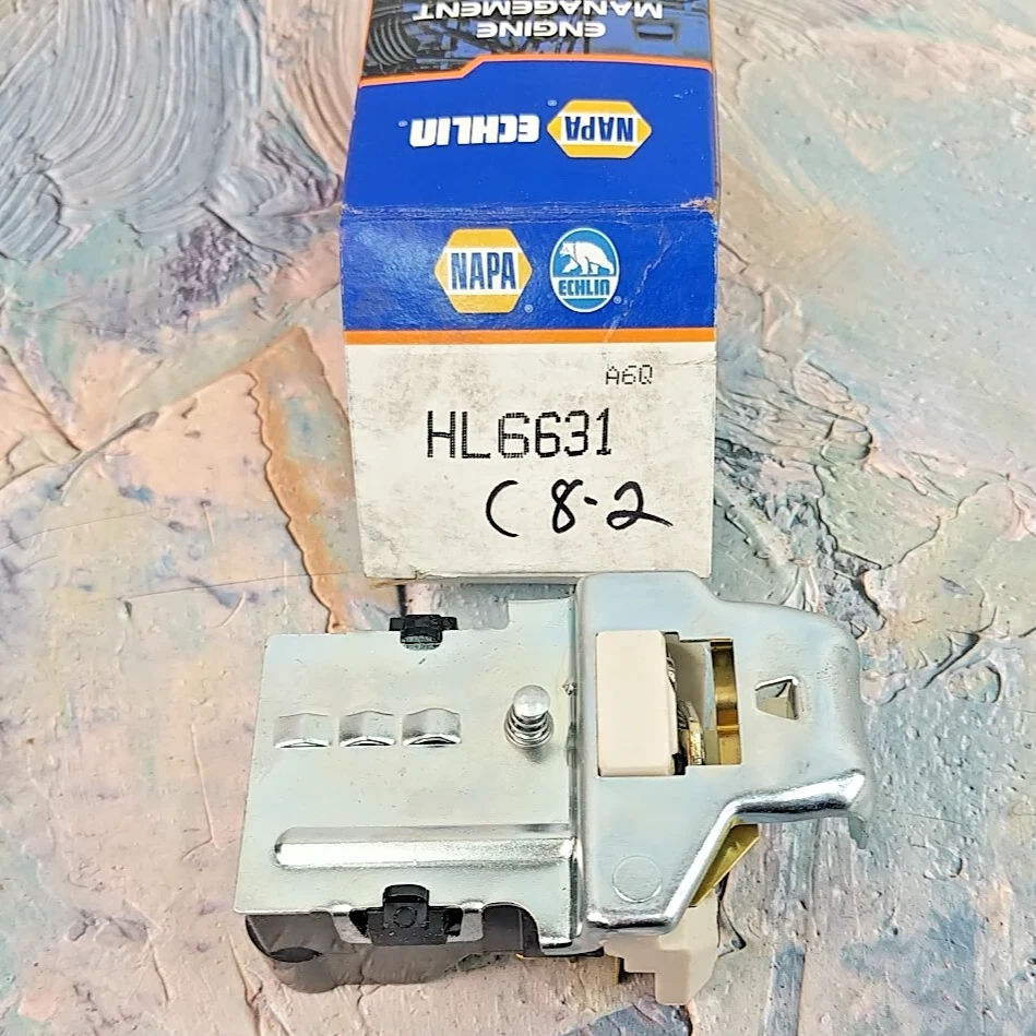 Interruptor de faros Napa Echlin HL6631 Cadillac Cimmaron International Scout 100 Foto 3 de 4