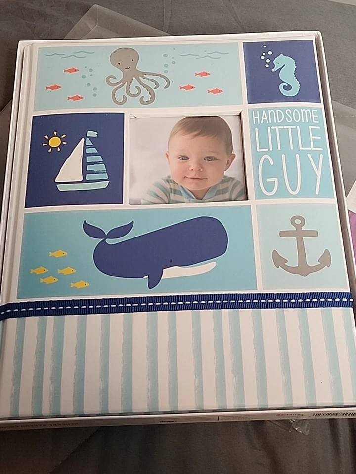 Libro bebé Carters Handsome Little Guy nuevo en paquete tema náutico 12x9 Foto 4 de 4