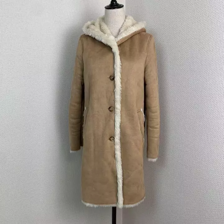 Uniqlo shearling coat hotsell