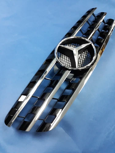 One Set of Black Front Grill For 1996-2005 Mercedes Benz W163 M-Class (W164 Look