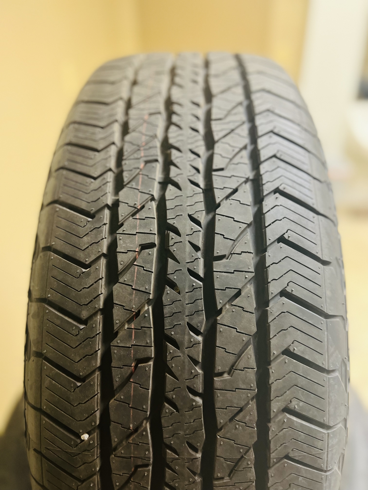 New Takeoff Tires 275/60R20 Hankook Dynapro AT2 Set Of 4 Less Than 25