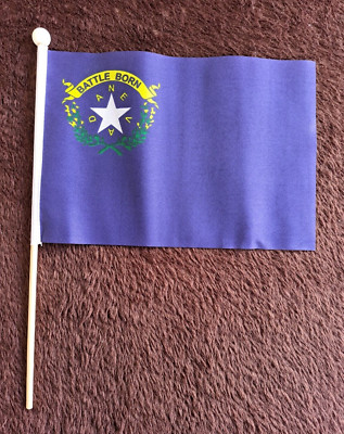 Nevada State Hand Flagge - 9'' x 6'' - LETZTE PAAR