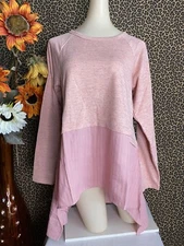🦋DOE & RAE🦋Dusty Pink Hi-Low Striped Layered Top NWT | LARGE |