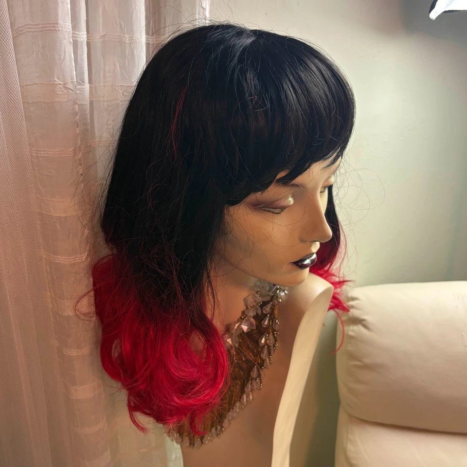 Peluca Estrella de Incognito Larga Ondulada Dos Tonos - LIQUIDACIÓN Giro Regaliz Halloween Foto 2 de 3