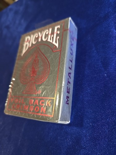 Bicycle Poker Playing Cards MetalLuxe FOIL BACK CRIMSON RED - 1 SEALED DECK New - Picture 2 of 8