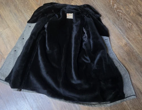 VINTAGE Land-N-Lakes 60s Car Coat XL Black Herringbone Faux Fur Jacket USA 70s image 3