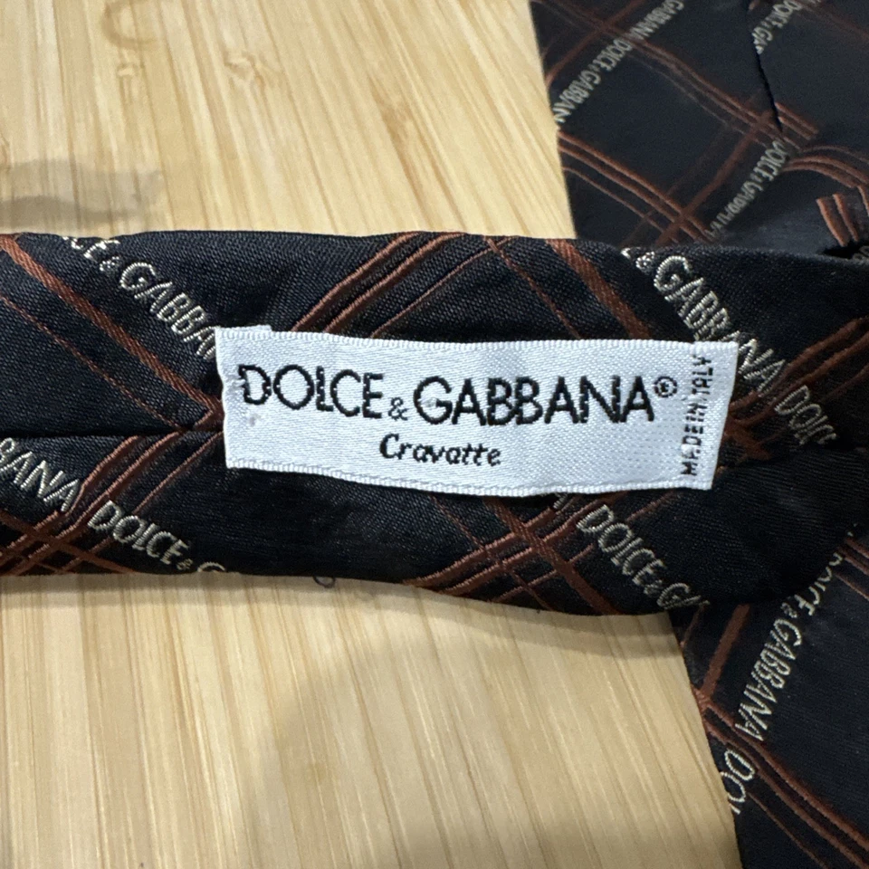 Dolce & Gabbana Cravatte Peek A Boo Pin Up Silk Woven Tie Black Vintage - Image 4 of 4