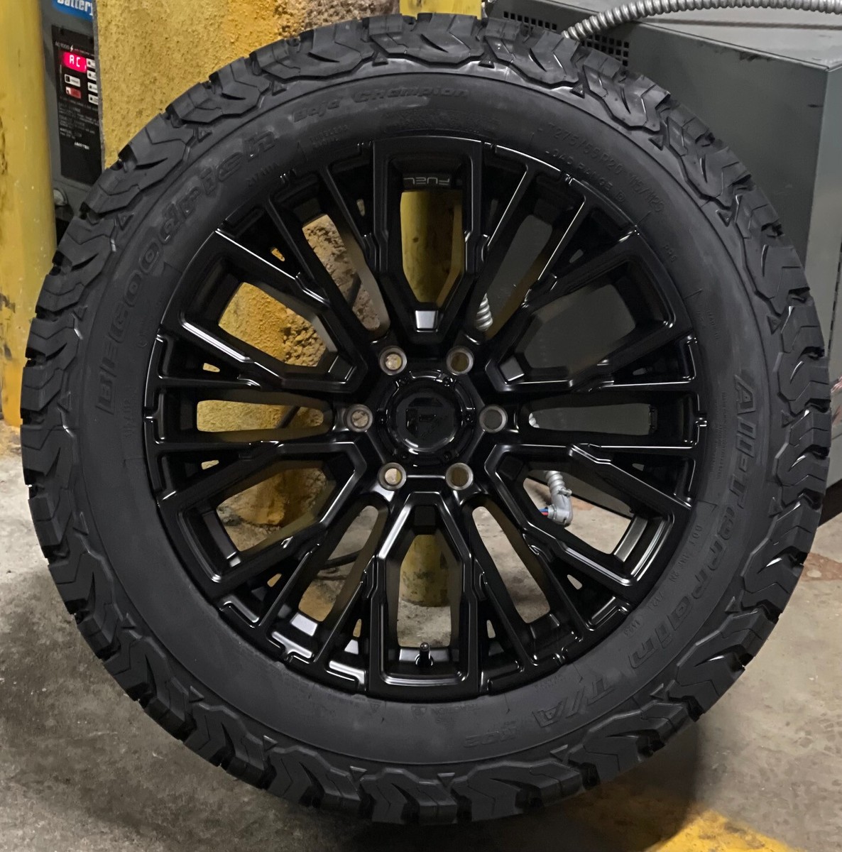 20x9 D847 Fuel Rebar Black Wheels BFG 32